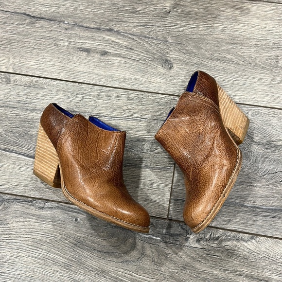 • JEFFREY CAMPBELL • Ibiza Last Vinton Brown Leather Stack Heel Mules Booties - Picture 4 of 6